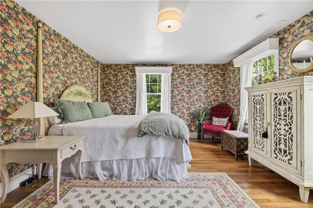 229 Shore Road Westerly, RI 02891 - Photo 26 of 40