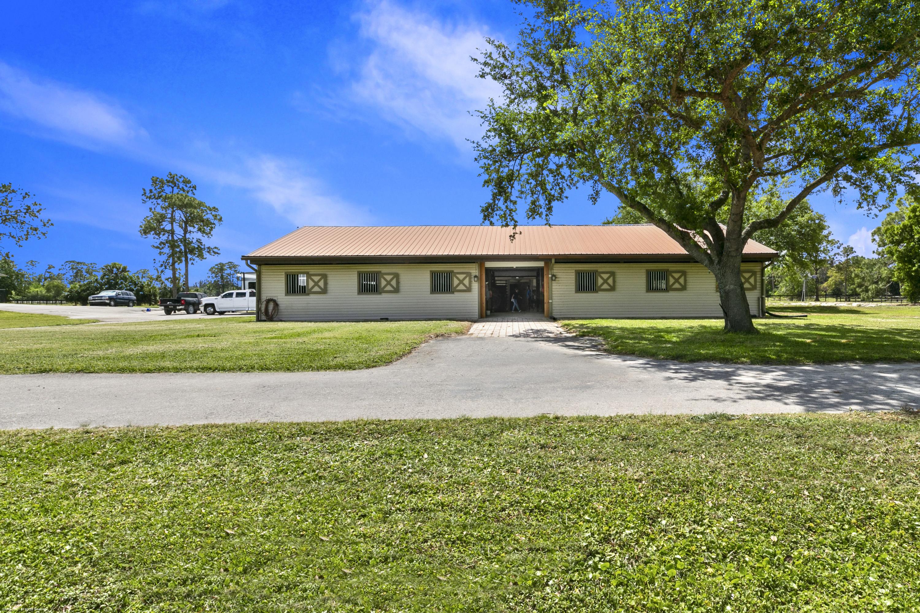 1815 E Road Loxahatchee, FL 33470 - Photo 14 of 40 017