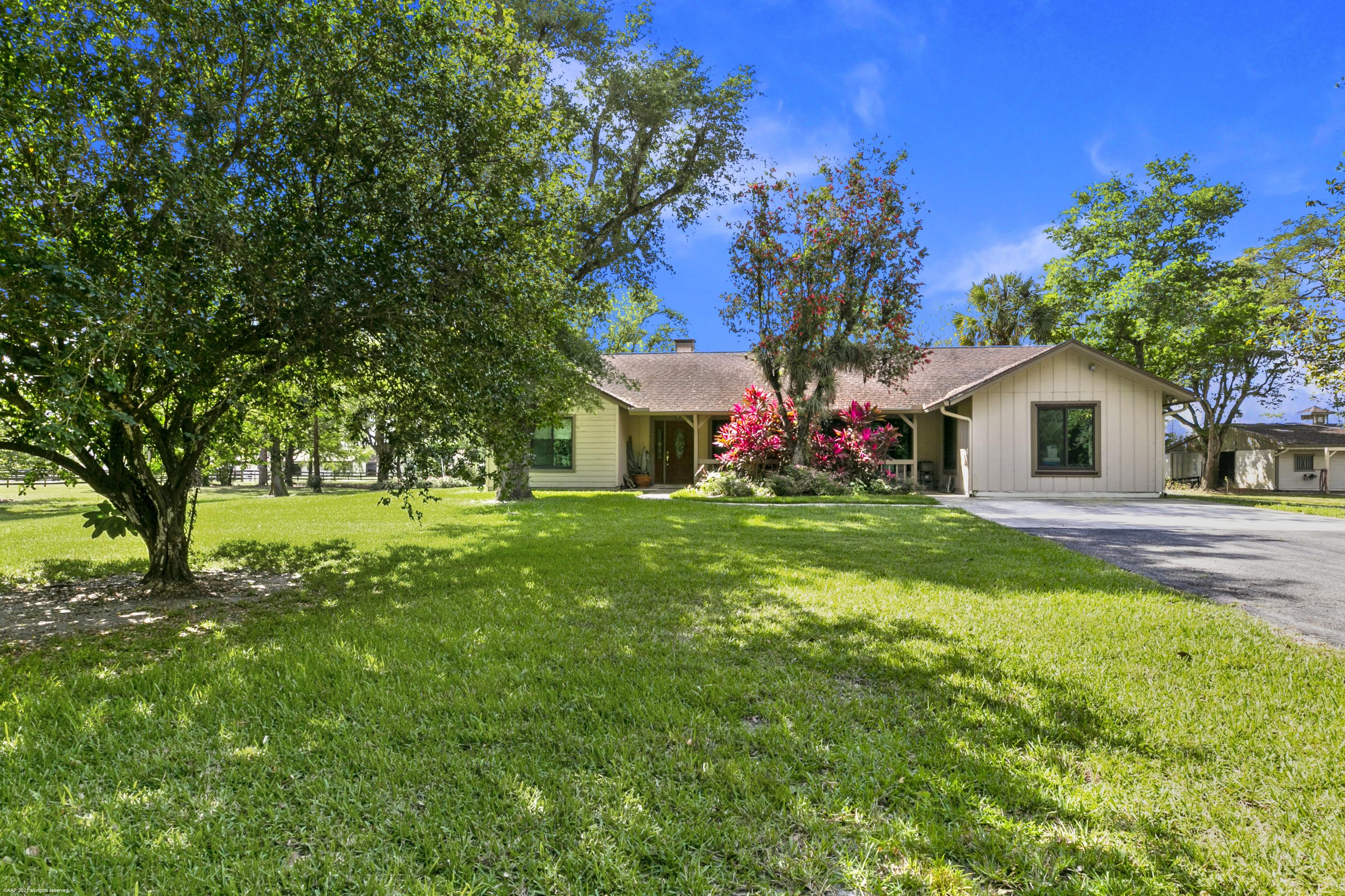 1815 E Road Loxahatchee, FL 33470 - Photo 24 of 40 010
