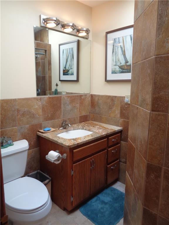 805 South Keel Ridge Road Hermitage, PA 16148 - Photo 13 of 20