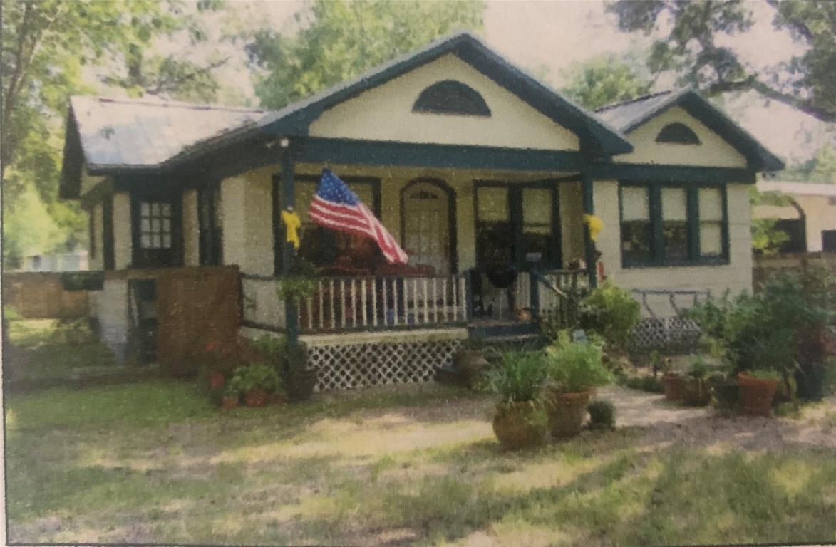 22720 Hudson Road New Caney, TX 77357 - Photo 23 of 40 a front view of a house