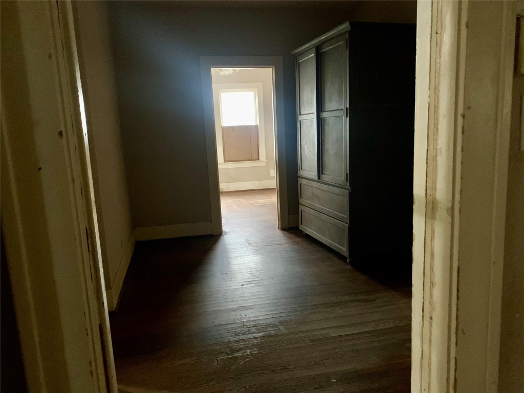 22720 Hudson Road New Caney, TX 77357 - Photo 29 of 40 a view of gallery with wooden floor