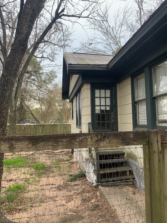 22720 Hudson Road New Caney, TX 77357 - Photo 4 of 40 a front view of a house with a yard