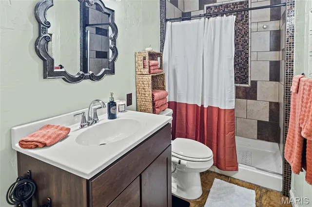 $200,000 | 318 Union Hill Road, Fairview Heights, IL 62208