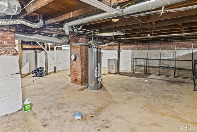 $200,000 | 318 Union Hill Road, Fairview Heights, IL 62208