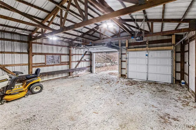 $195,000 | 318 Union Hill Road, Fairview Heights, IL 62208