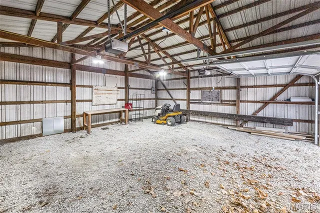 $195,000 | 318 Union Hill Road, Fairview Heights, IL 62208