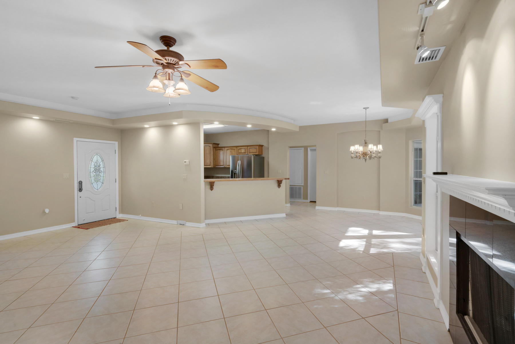 149 West Wild Briar Road Miramar Beach, FL 32550 - Photo 11 of 58 Living Room to Front Entry