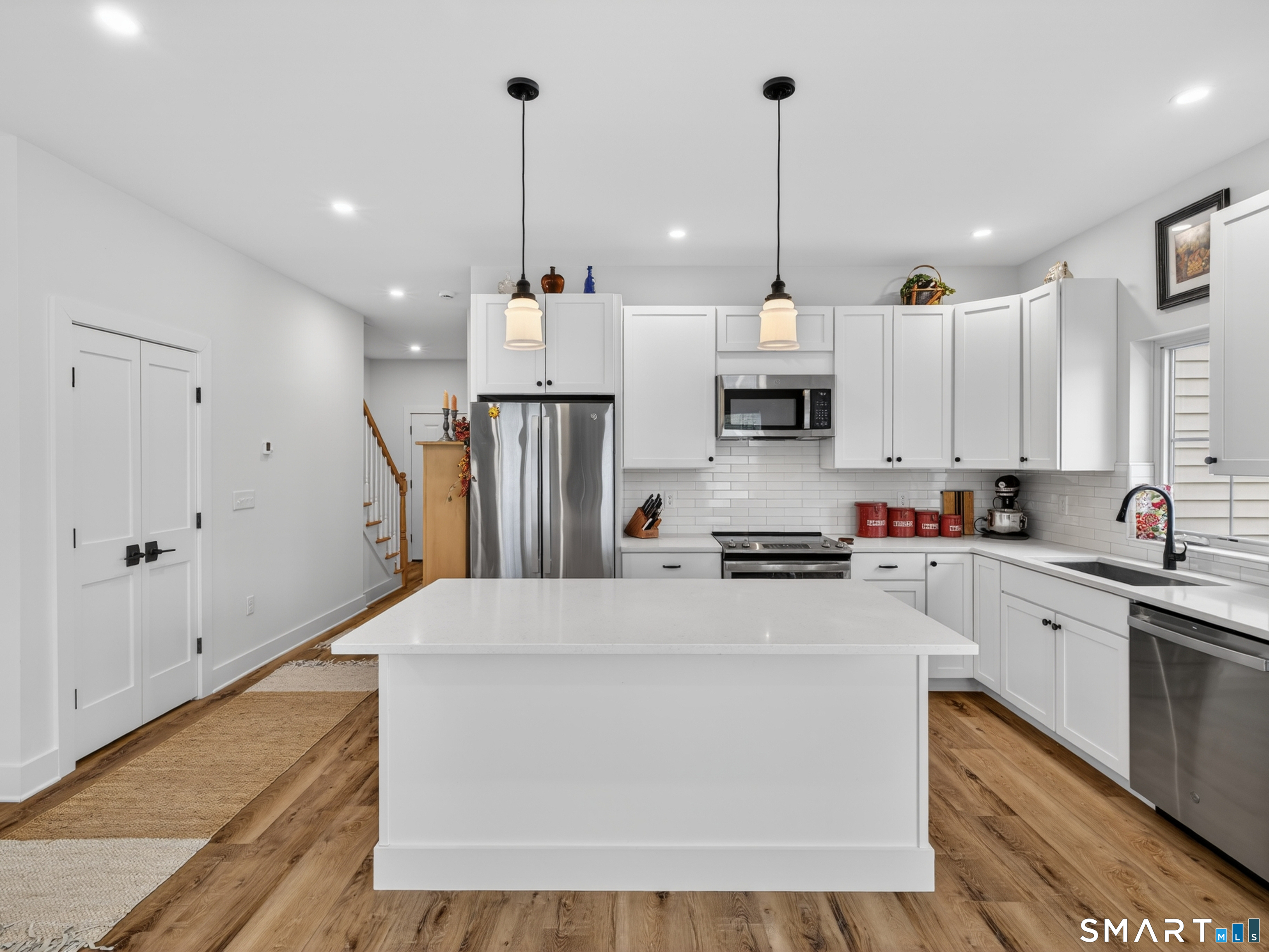138 Boston Post Road, Unit 7 East Lyme, CT 06333 - Photo 2 of 18