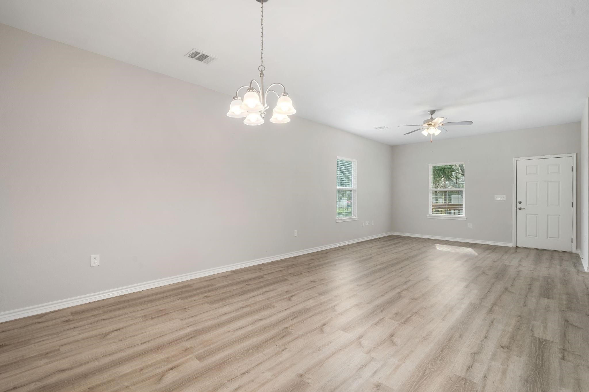 6927 David Street Pearland, TX 77584 - Photo 8 of 27