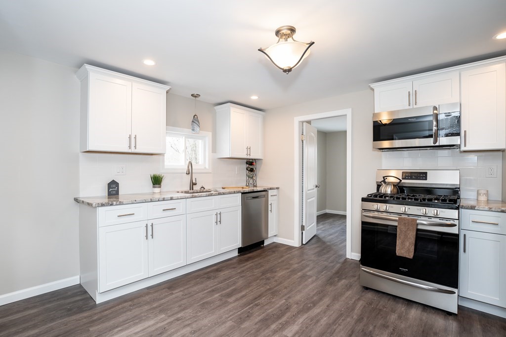 115 Rood Street Ludlow, MA 01056 - Photo 1 of 30 Gallery Image 1