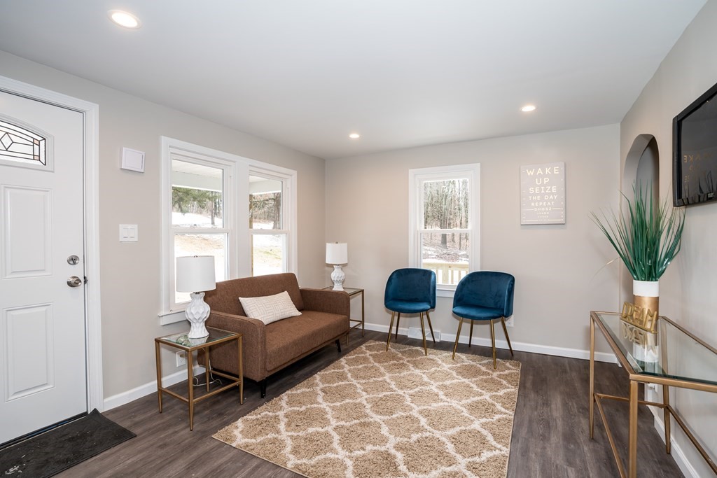 115 Rood Street Ludlow, MA 01056 - Photo 5 of 30 Gallery Image 5