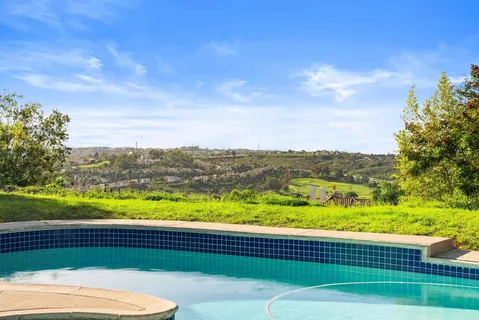 $1,695,000 | 2518 Unicornio Street, Carlsbad, CA 92009