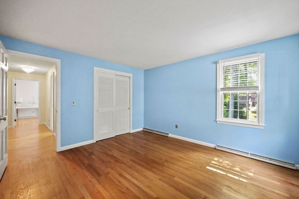 84 Brewster Road West Springfield, MA 01089 - Photo 25 of 35