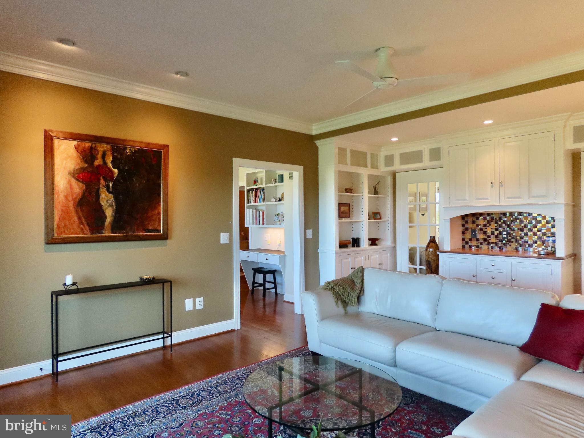643 Richmond Road Amissville, VA 20106 - Photo 20 of 52 a living room with furniture and wooden floor