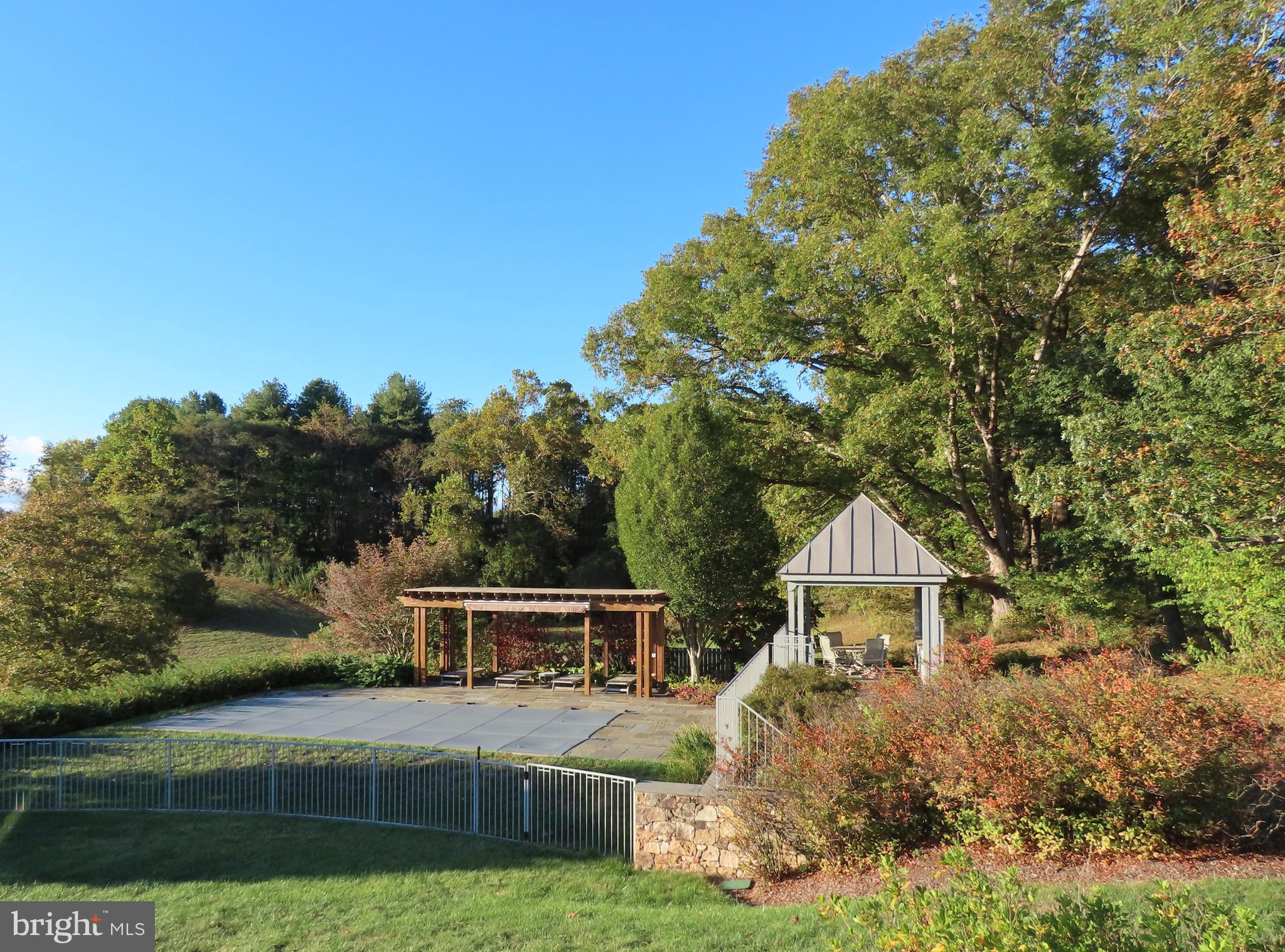 643 Richmond Road Amissville, VA 20106 - Photo 44 of 52 a front view of a house with a yard