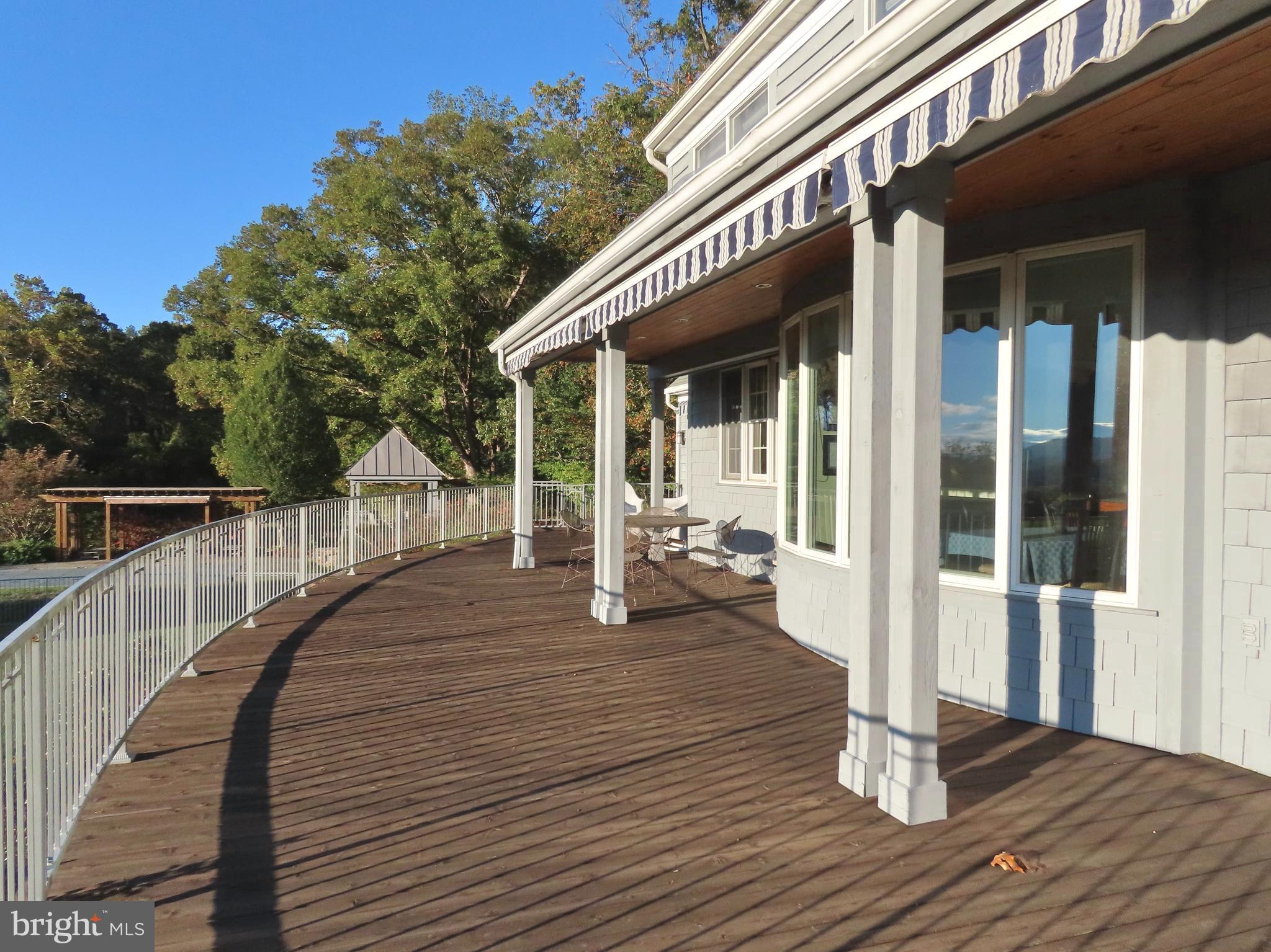 643 Richmond Road Amissville, VA 20106 - Photo 45 of 52 a view of a house with wooden floor