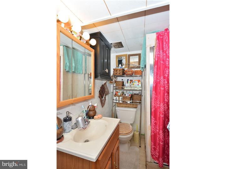 1746 Earlington Road Havertown, PA 19083 - Photo 19 of 22