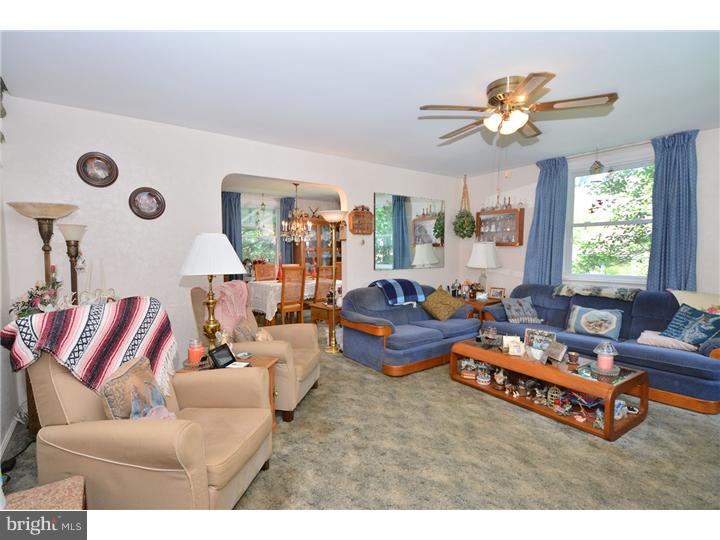 1746 Earlington Road Havertown, PA 19083 - Photo 5 of 22