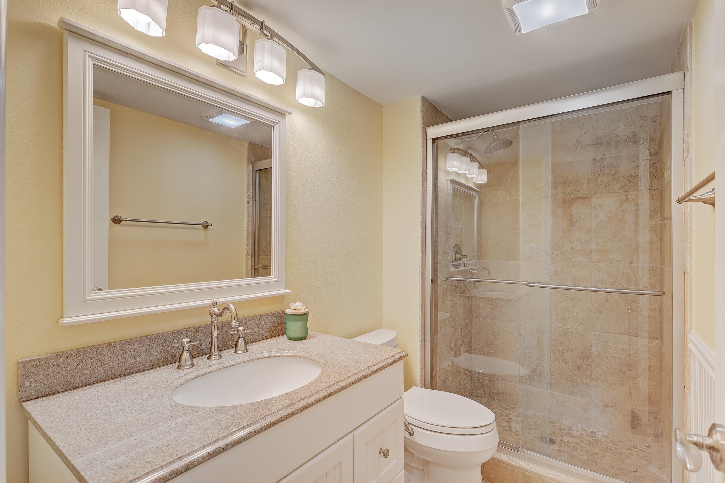 5420 North Ocean Drive, Unit 801 Riviera Beach, FL 33404 - Photo 29 of 57 5420 N Ocean 801