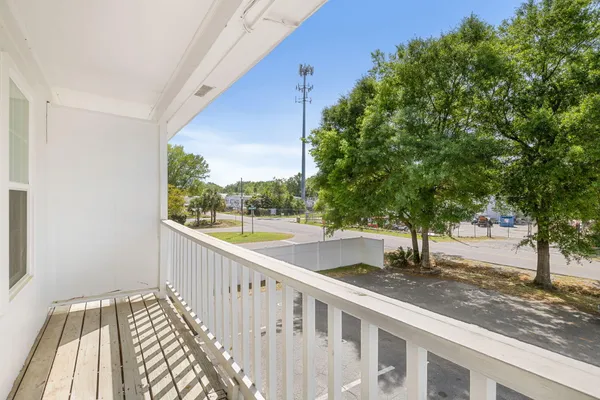 $2,195 | 270 Fleming Road, Unit C, Charleston, SC 29412