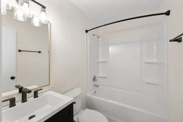 $2,195 | 270 Fleming Road, Unit C, Charleston, SC 29412