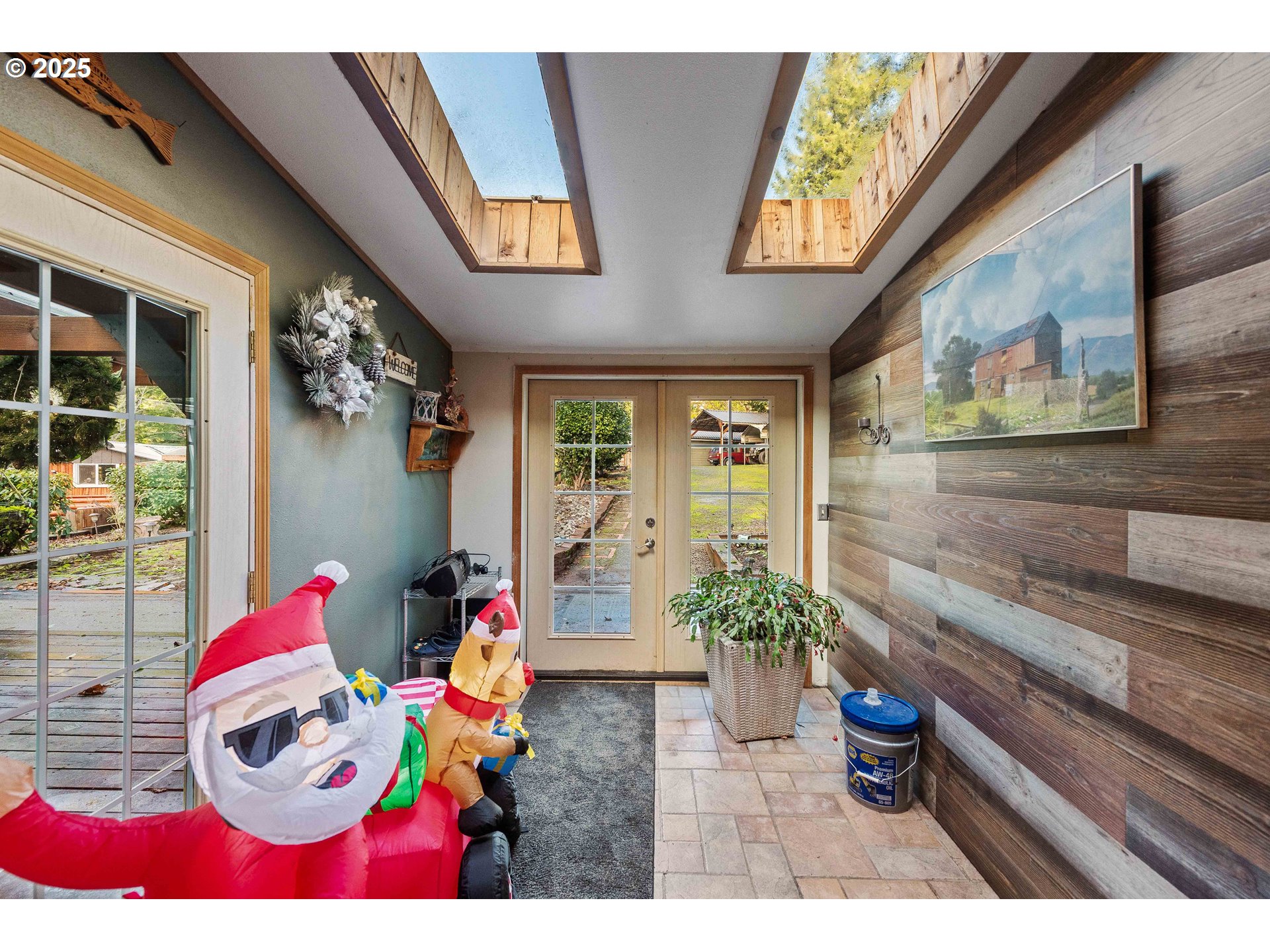 93496 Easy Lane Coos Bay, OR 97420 - Photo 2 of 47