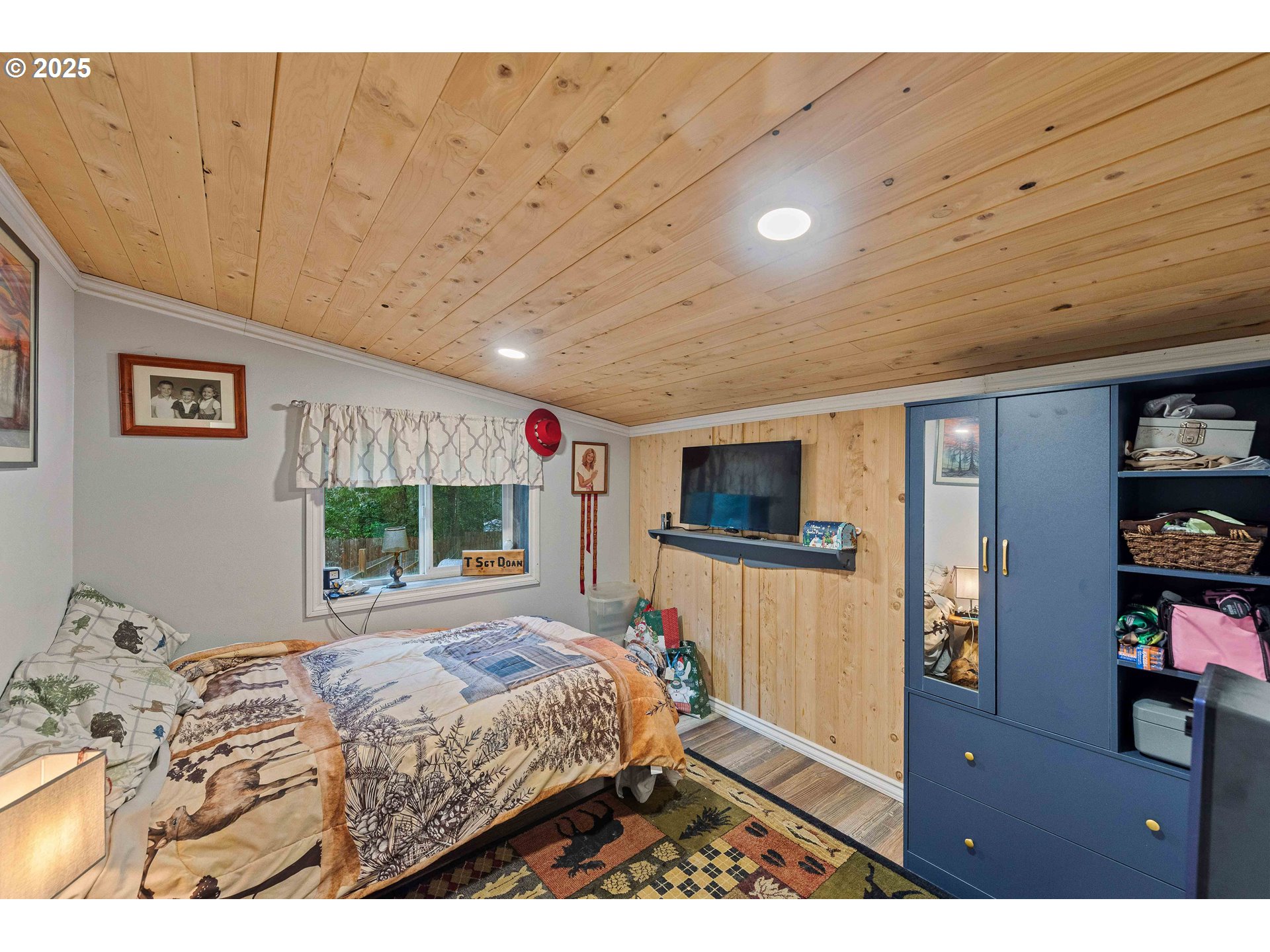 93496 Easy Lane Coos Bay, OR 97420 - Photo 31 of 47 Laundry