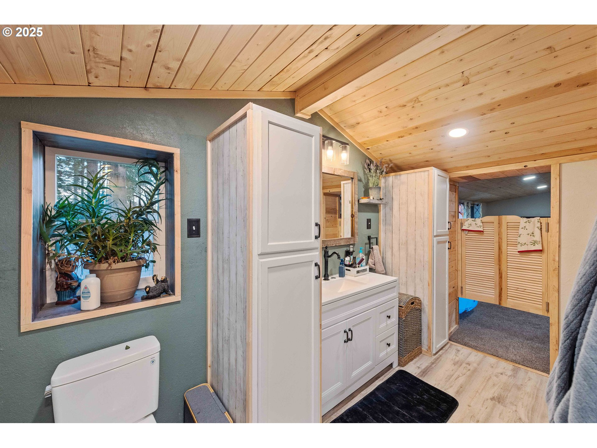 93496 Easy Lane Coos Bay, OR 97420 - Photo 42 of 47 Kitchen