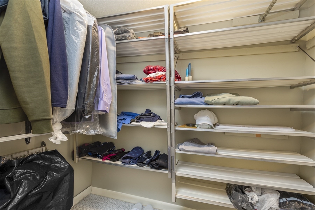404 Paradise Road, Unit 1C Swampscott, MA 01907 - Photo 23 of 28