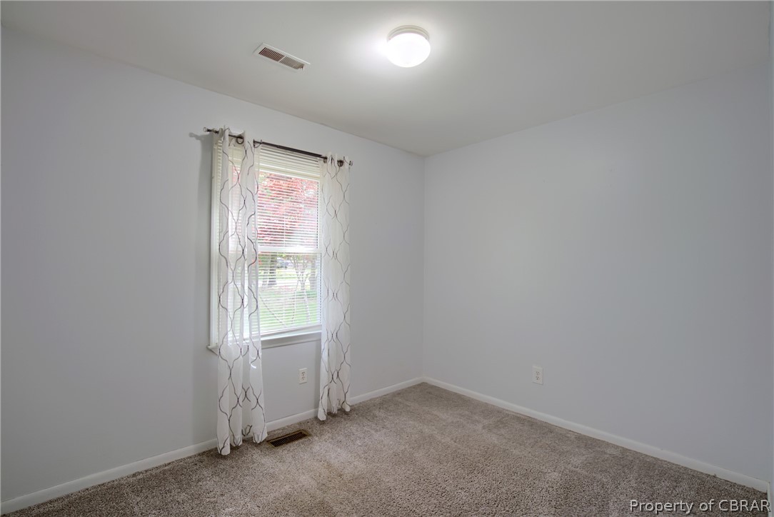4486 Hickory Fork Road Gloucester, VA 23061 - Photo 12 of 26 Gallery Image 12