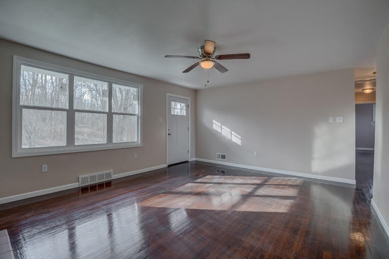 1068 Independence Road Walton, KY 41094 - Photo 5 of 12