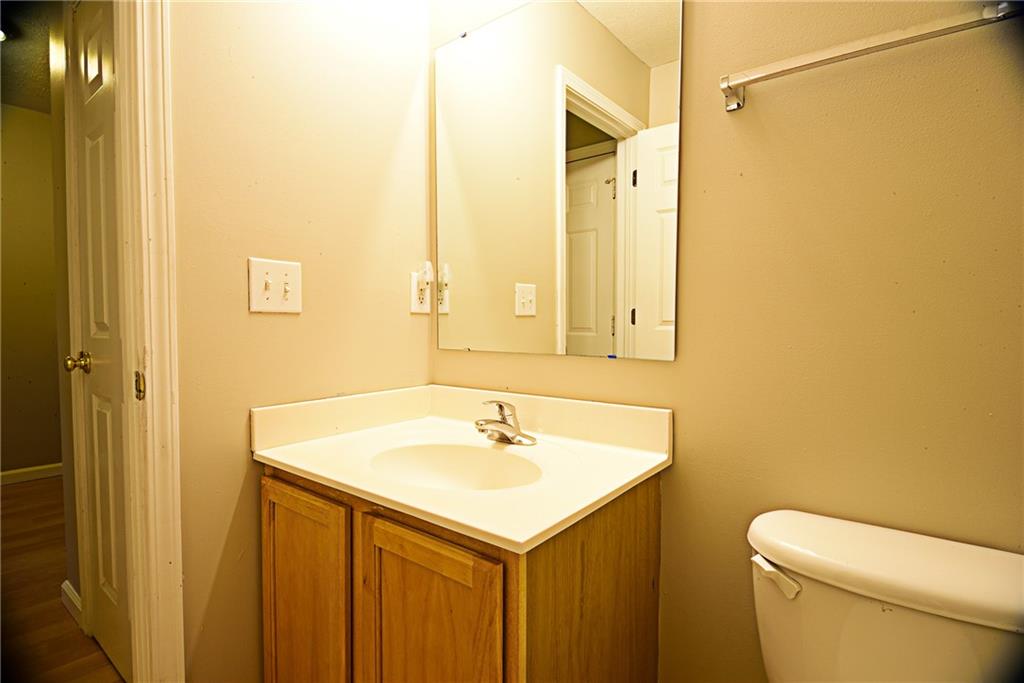 8446 Hague Road Indianapolis, IN 46256 - Photo 12 of 37 Gallery Image 12