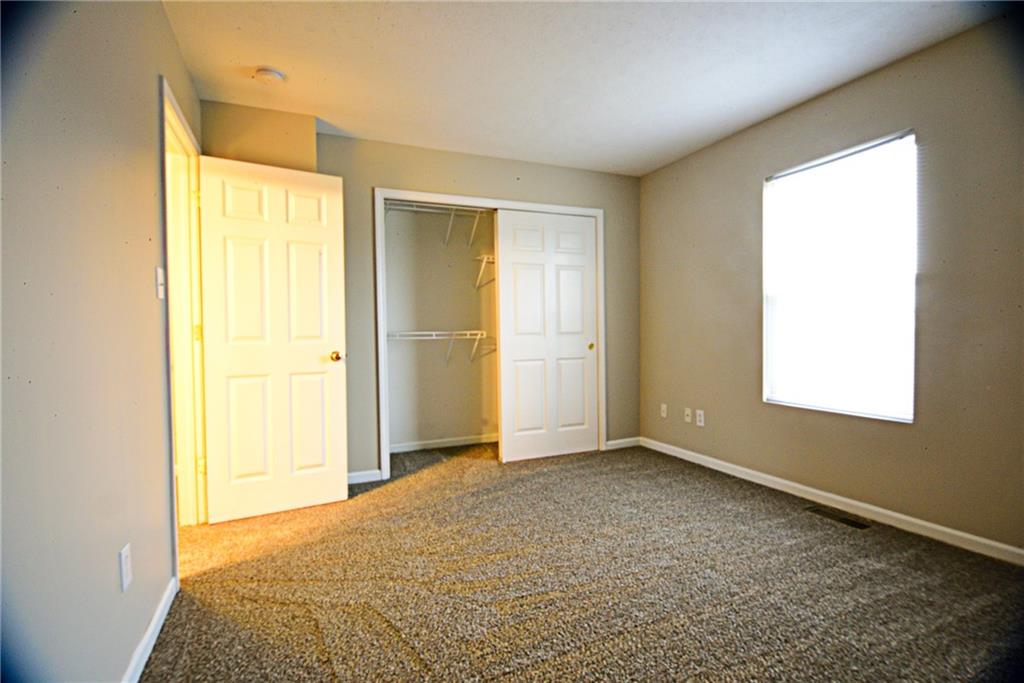 8446 Hague Road Indianapolis, IN 46256 - Photo 15 of 37 Gallery Image 15