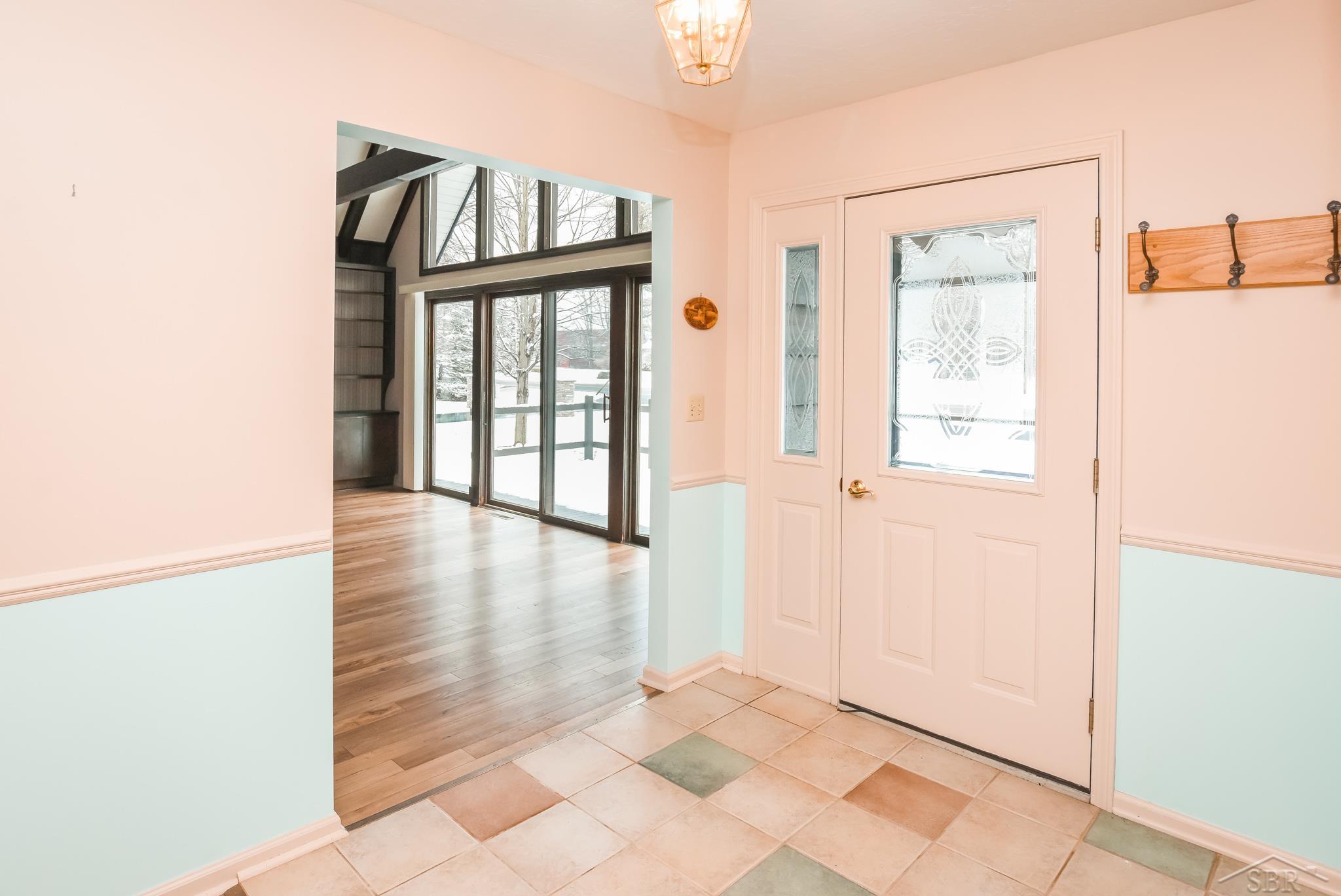 2815 North Orr Road Hemlock, MI 48626 - Photo 7 of 39 50096143-6.JPG