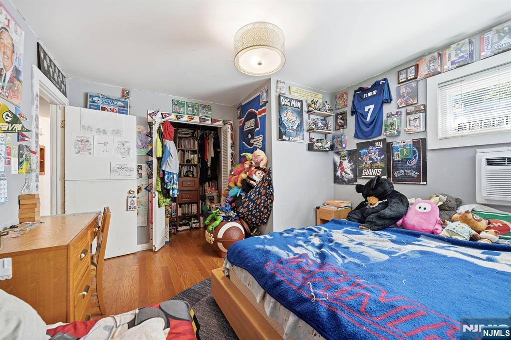 590 Ridge Road West Milford, NJ 07480 - Photo 16 of 26 Gallery Image 16