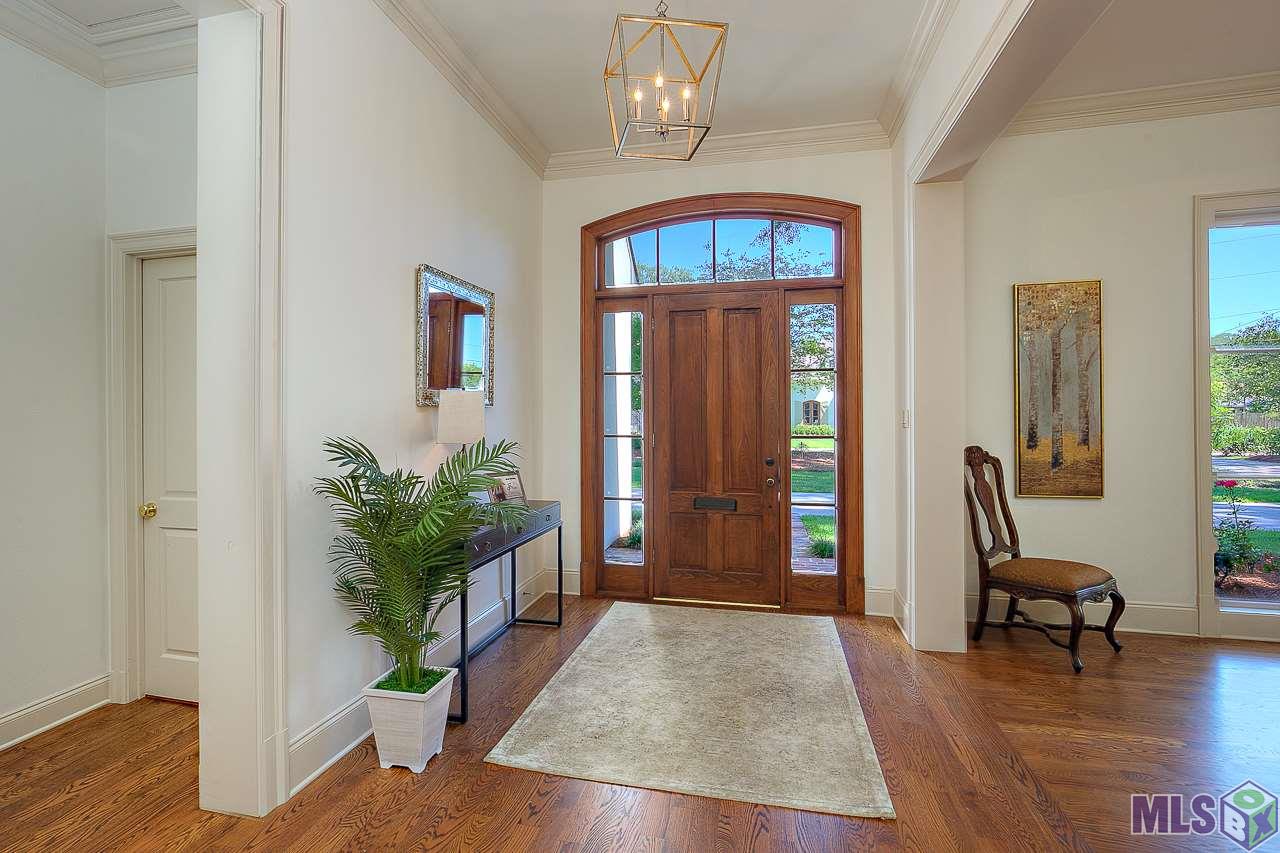 6430 Sheffield Avenue Baton Rouge, LA 70806 - Photo 3 of 30 Gallery Image 3