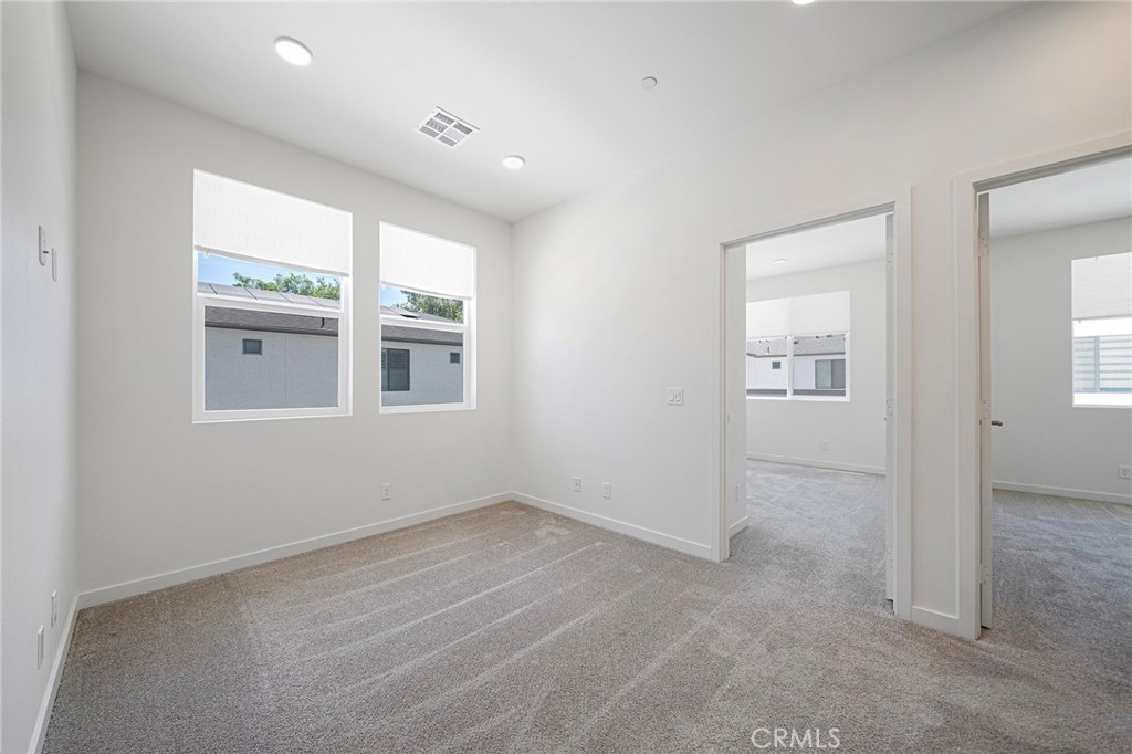 2775 West Pepper Tree Anaheim, CA 92801 - Photo 13 of 33 Gallery Image 13