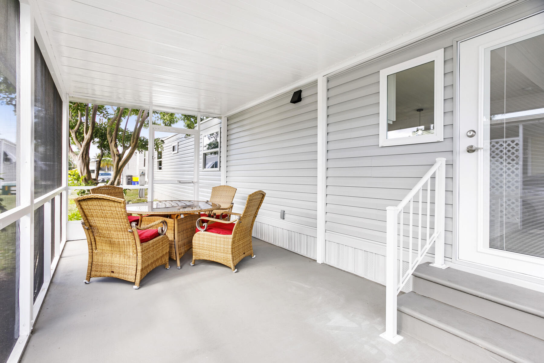 3003 Bimini Bay Boynton Beach, FL 33436 - Photo 21 of 31 a backyard of a house with outdoor seating
