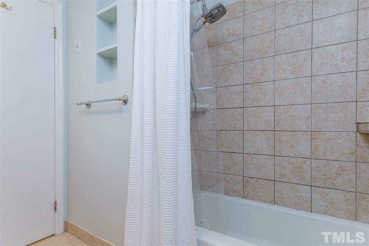 5806 Shamrock Road Durham, NC 27713 - Photo 17 of 25 Gallery Image 17