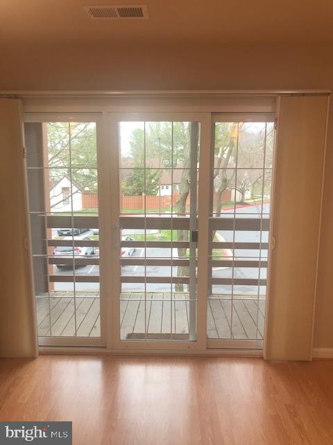 4944 Columbia Road, Unit 8 Columbia, MD 21044 - Photo 17 of 39