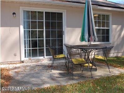 7680 Spring Branch Court Jacksonville, FL 32221 - Photo 11 of 13 Back patio