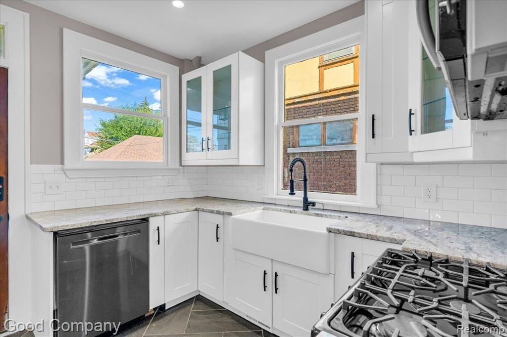 1188 Atkinson Street Detroit, MI 48202 - Photo 11 of 45 Gallery Image 11