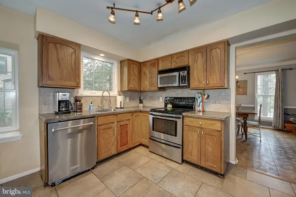 $569,000 | 8 Battery Hill Drive, Voorhees, NJ 08043