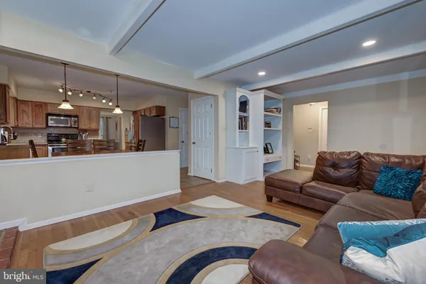 $569,000 | 8 Battery Hill Drive, Voorhees, NJ 08043