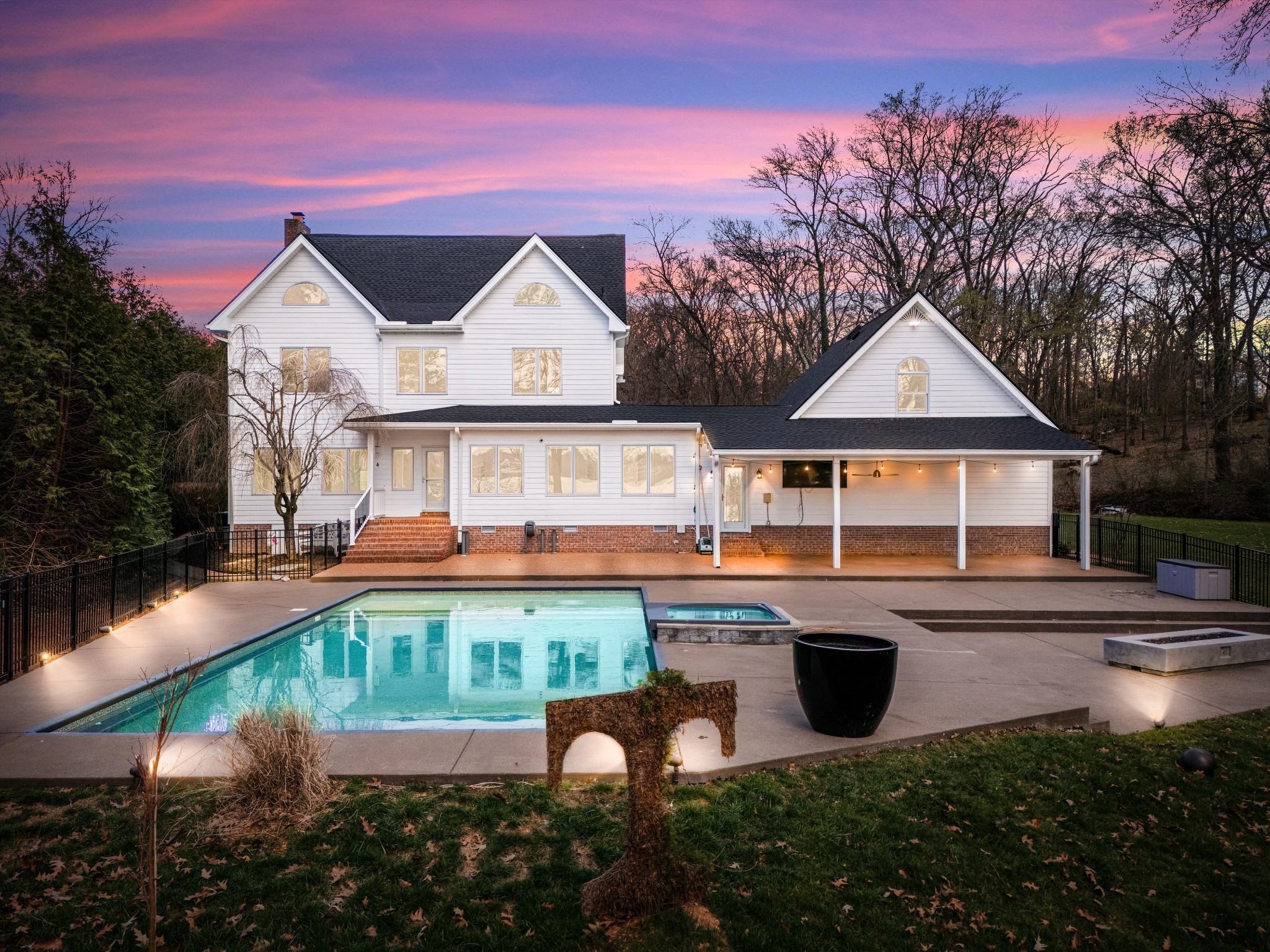 3863 Saundersville Ferry Road Mount Juliet, TN 37122 - Photo 4 of 83 a front view of house with yard and outdoor seating