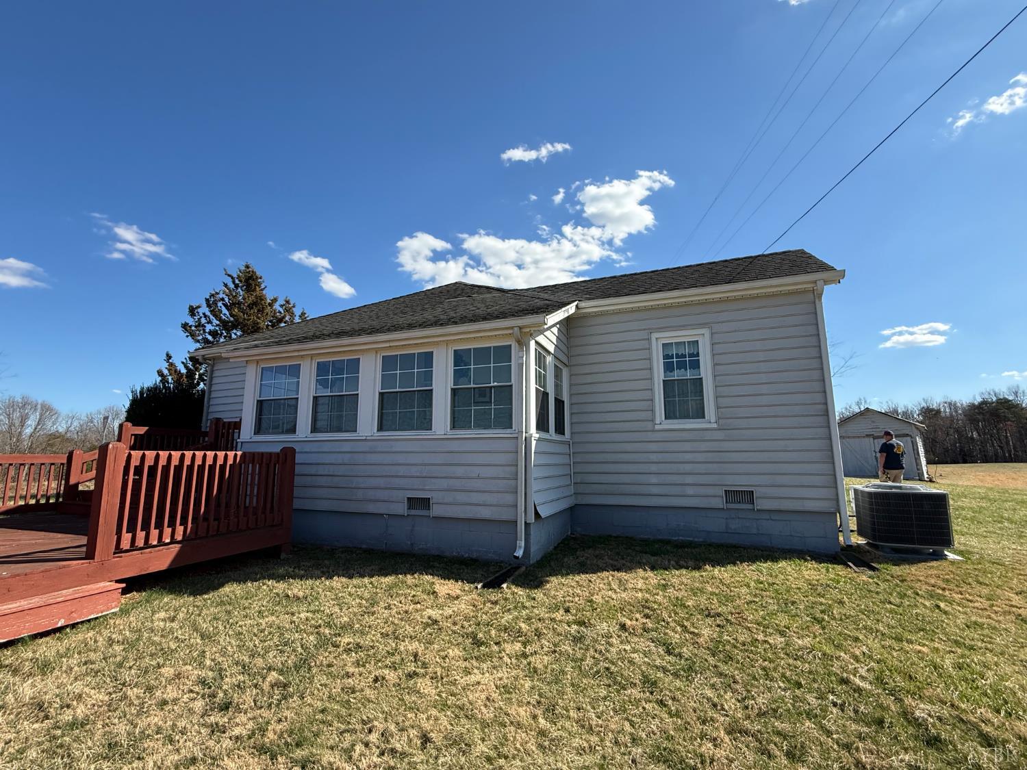 1431 High Peak Road Monroe, VA 24574 - Photo 2 of 24