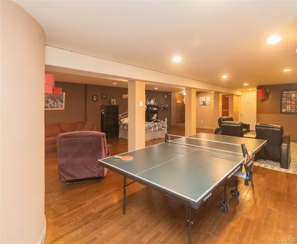 a picture of floor plan