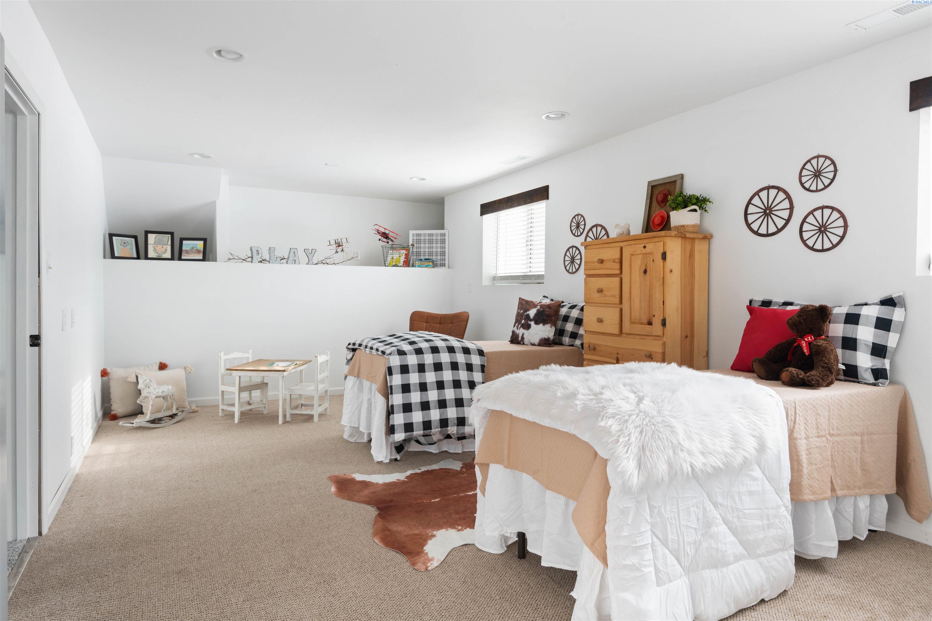 216008 East Game Farm Road Kennewick, WA 99337 - Photo 30 of 40 Gallery Image 30