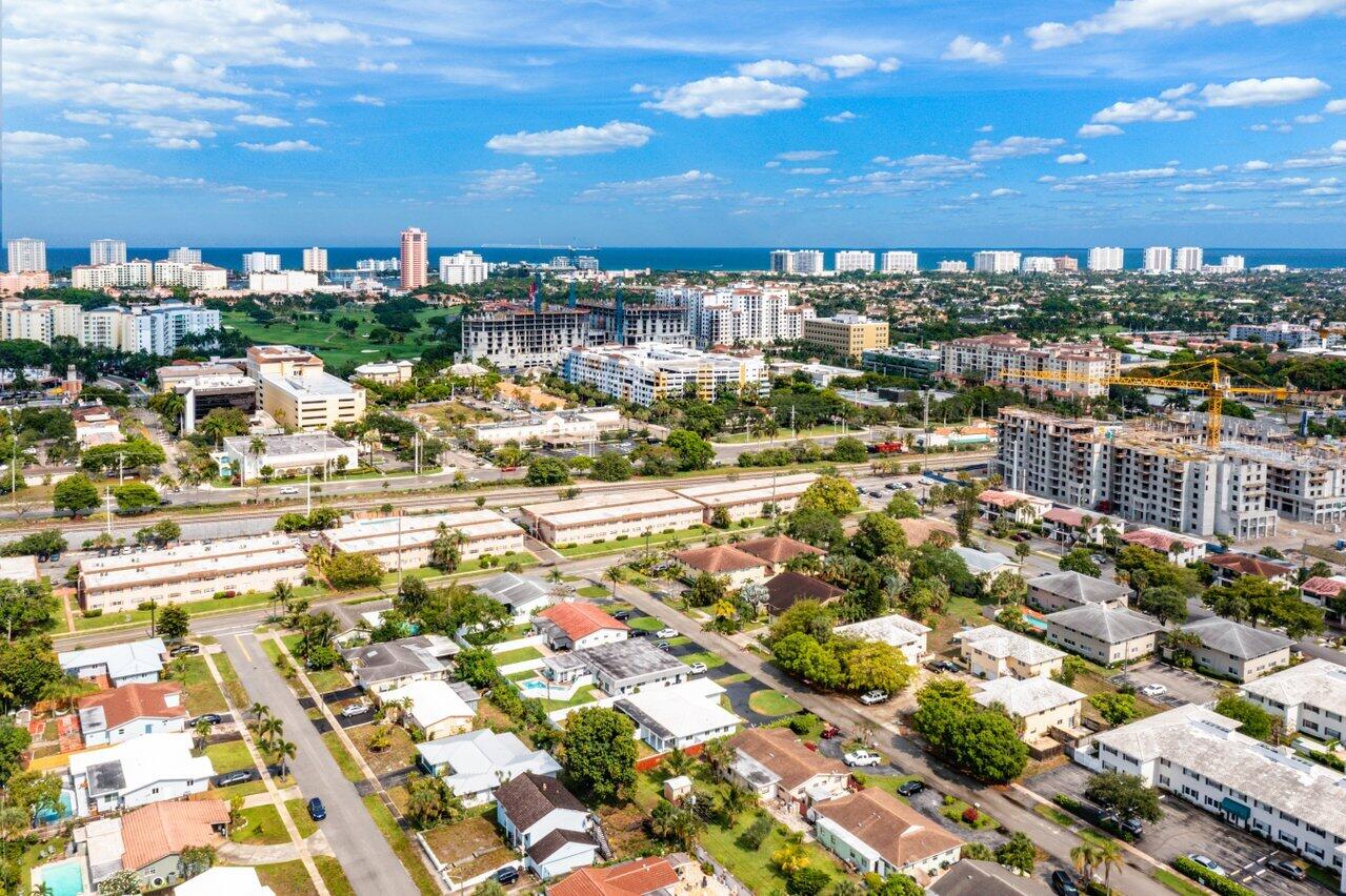 245 Southwest 6th Street Boca Raton, FL 33432 - Photo 34 of 40 a view of a city
